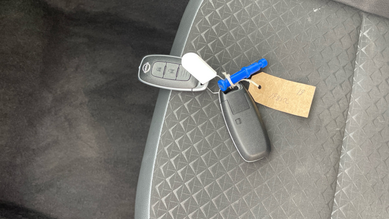 Nissan Juke 1.6 Hybrid N-Connecta 5dr Auto Hybrid Hatchback